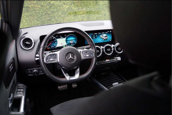 Mercedes-Benz GLA GLA 250 e AMG Line | Trekhaak Widescreen Camera