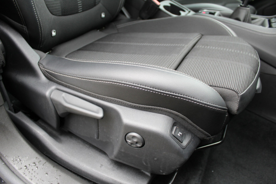 Opel Grandland 1.2 Turbo | Winterpack | Cruise control | Bluetooth | Parkeersensoren