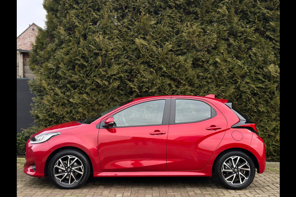 Toyota Yaris 1.5 Hybrid Dynamic CarPlay LED Camera