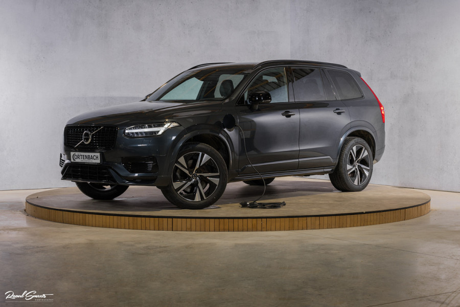 Volvo XC90 2.0 T8 Recharge AWD R-design Edition | Long Range | Zwenkbare trekhaak | Harman Kardon | Adaptieve cruise | Apple carplay |