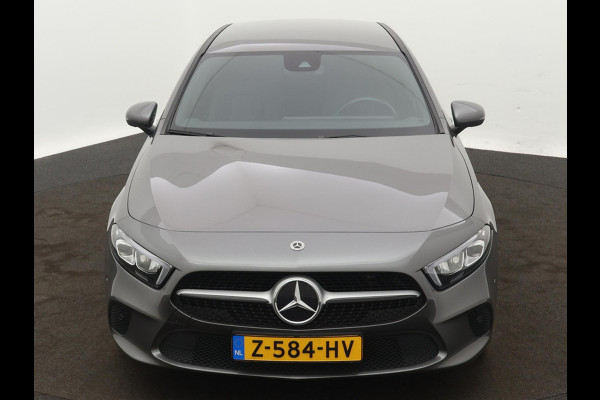 Mercedes-Benz A-Klasse 200 Premium BLACK WIDE-SCREEN SFEERVERLICHTING LEER