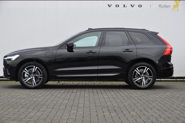 Volvo XC60 T6 Plug-in hybrid AWD Plus Black Edition Long range / Adaptieve cruise control / Panoramadak / Apple carplay / Parkeersensoren met 360 camera / Elektrische achterklep / Elektrische stoelen met geheugen / Stoel en stuurwielverwarming