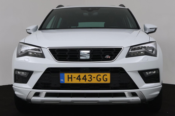 Seat Ateca 1.5 TSI FR Business Intense (PANORAMADAK, ACHTERUITRIJCAMERA, STOELVERWARMING, TREKHAAK, GOED ONDERHOUDEN)