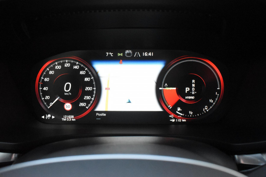 Volvo V60 T8 405PK Twin Engine AWD Polestar Engineered / Bowers & Wilkins / 20'' velgen / Panoramadak / Head-up Display / Donker getint glas