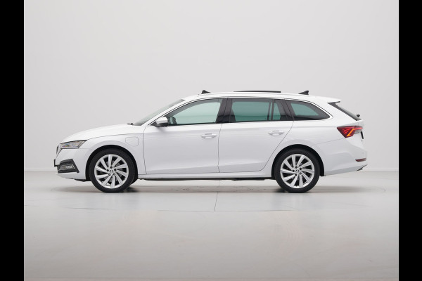 Škoda Octavia Combi 1.4 TSI iV 218pk PHEV Style Trekhaak Panorama Canton Acc 302