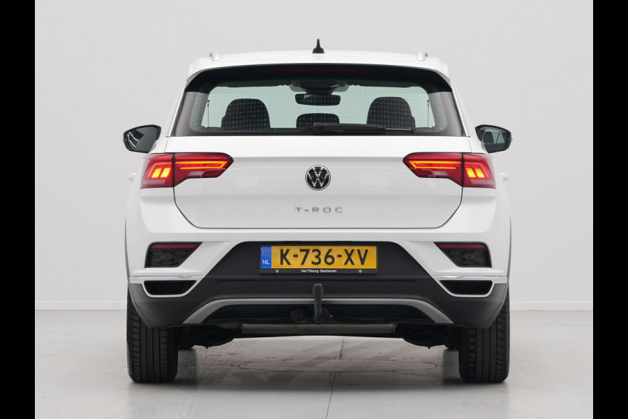 Volkswagen T-Roc 1.5 TSI 150pk Style Business Navigatie Trekhaak El. Klep Acc