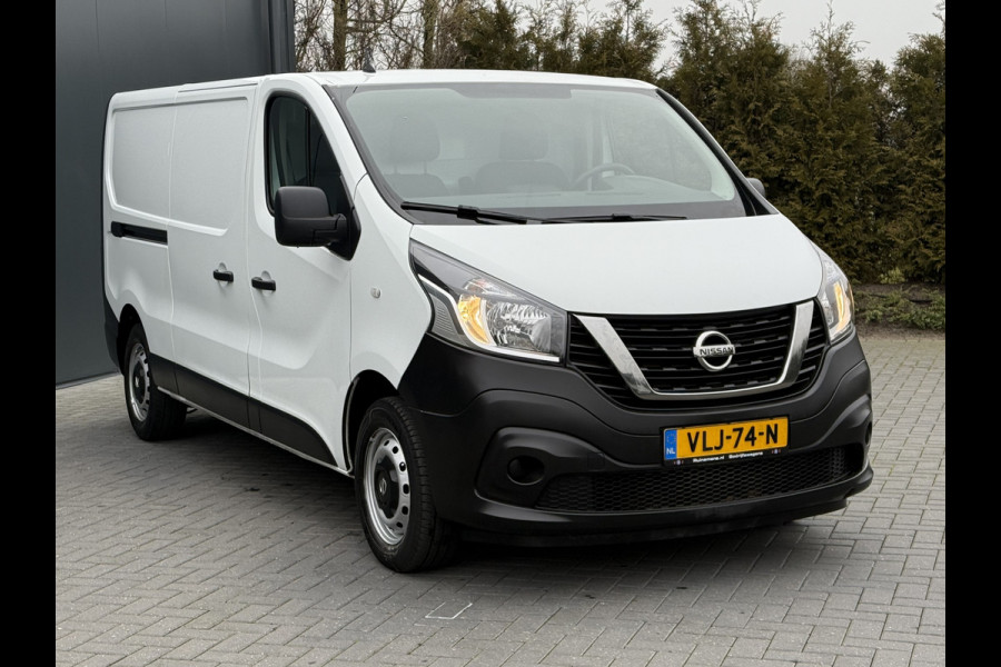 Nissan NV300 2.0 dCi 120 PK / L2H1 / 1e EIG. / AIRCO / BIJRIJDERSBANK / BLUETOOTH