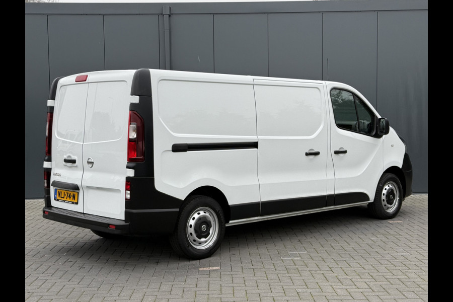 Nissan NV300 2.0 dCi 120 PK / L2H1 / 1e EIG. / AIRCO / BIJRIJDERSBANK / BLUETOOTH