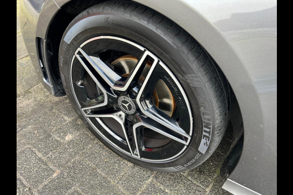 Mercedes-Benz A-Klasse 200 Premium Plus AMG Pakket