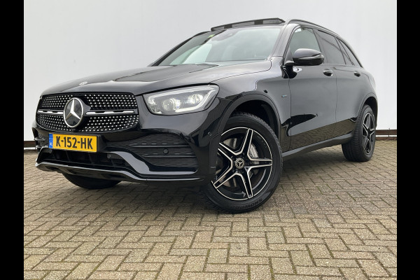 Mercedes-Benz GLC 300e 4MATIC AMG Pano Burmester 360cam 19inch Trekhaak