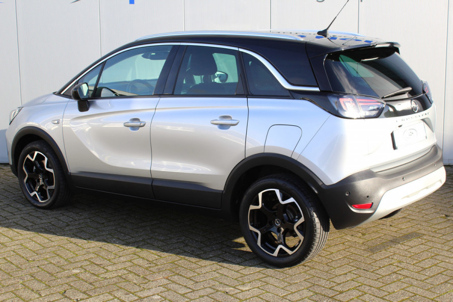 Opel Crossland 1.2-110pk Turbo 'Elegance'. Mooie en luxe hoogzitter met weinig km's ! Volautm. airco dual, cruise control, camera, comfortstoelen, metallic lak,  LM wielen, navigatie, telefoonvoorb., lane- en side assist, parkeersensoren v+a,  LED verlichting  etc.