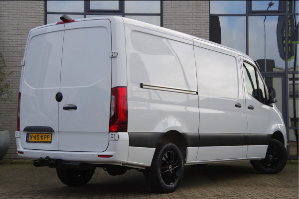 Mercedes-Benz Sprinter 319 3.0 CDI V6 L2H1 AUT. LED, 3.5T TREKHAAK, CAMERA, NAVI, APPLE CARPLAY, ZONNEKLEP, GEVEERDE BEST. STOEL