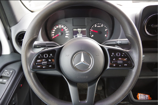 Mercedes-Benz Sprinter 319 3.0 CDI V6 L2H1 AUT. LED, 3.5T TREKHAAK, CAMERA, NAVI, APPLE CARPLAY, ZONNEKLEP, GEVEERDE BEST. STOEL