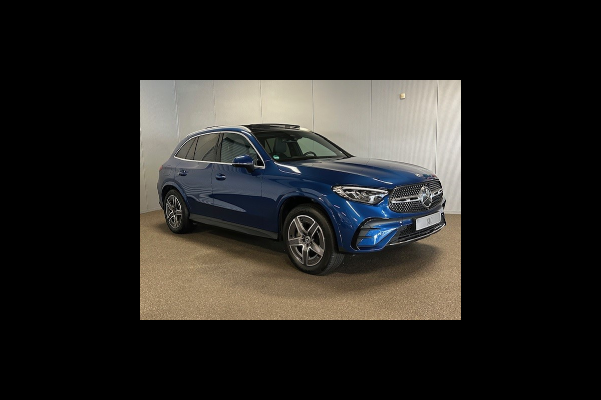 Mercedes-Benz GLC 300e Hybrid 4 Matic AMG STYLING-PANORAMA-MEMORY-DISTRONIC-TREKHAAK-ZEER COMPLEET