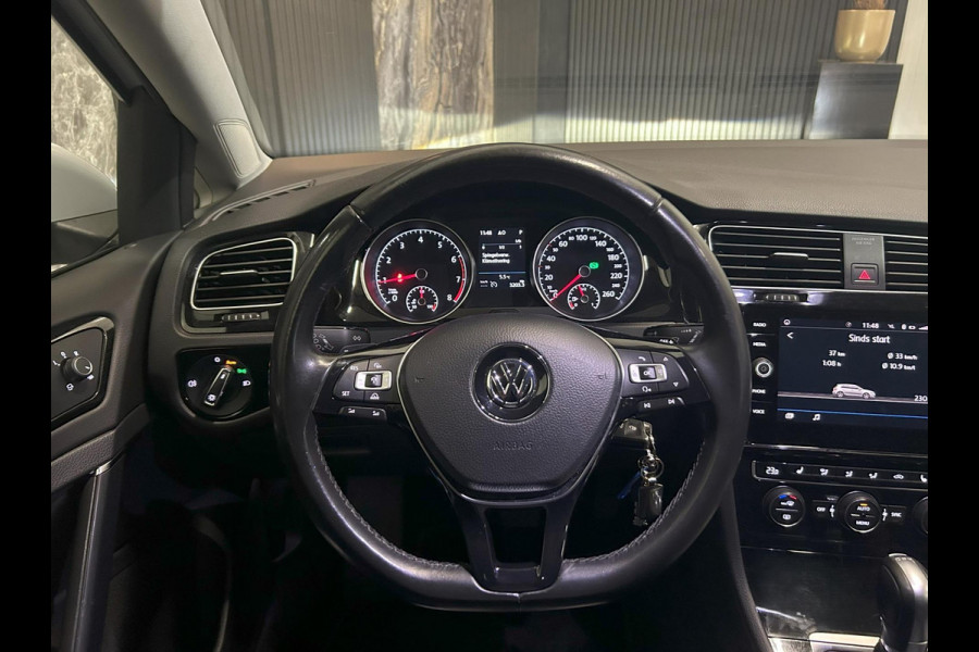 Volkswagen Golf 1.5 TSI DSG Highline Business R-line|ACC|Front Ass|Stoelverwarming