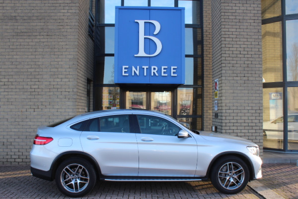 Mercedes-Benz GLC Coupé 220D 4 Matic AMG STYLING-SCHUIFDAK-ILS-CAMERA-TREKHAAK-COMPLEET