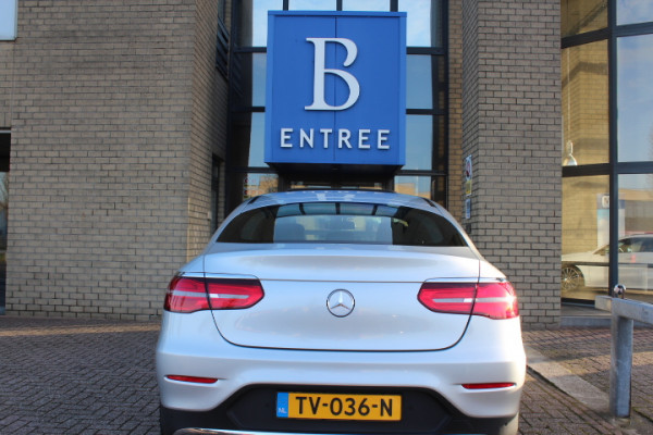 Mercedes-Benz GLC Coupé 220D 4 Matic AMG STYLING-SCHUIFDAK-ILS-CAMERA-TREKHAAK-COMPLEET