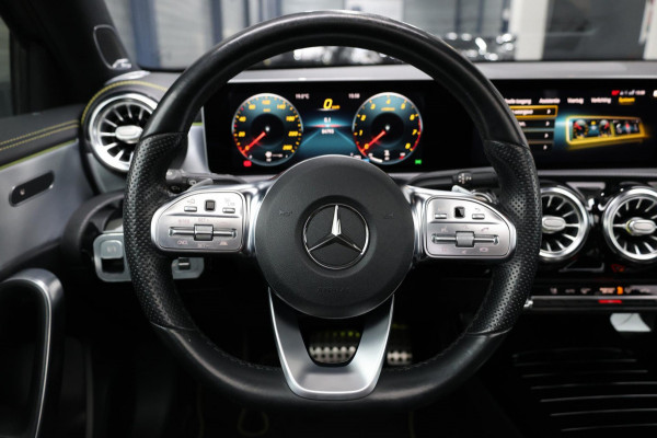 Mercedes-Benz A-Klasse 250 AMG Edition 1 MULTIBEAM/VIRTUAL/SFEER/PANO/ALCANTARA+S.VERWARMING/19" LMV/CAM/ACC/12 MND GARANTIE!