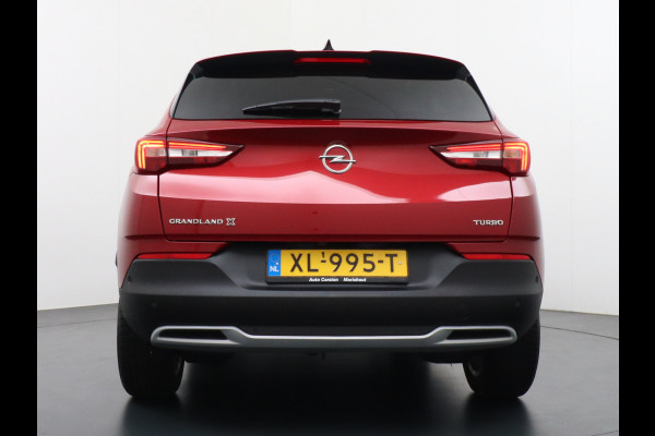 Opel Grandland X T131PK Trekhaak Camera Apple Carplay Android Auto Navi Bord-Herkenning Ecc Pdc 1/2 Leer koplampen adaptief Autom.Achterklep AGR- LaneAssist DAB Bluetooth Connected Led Licht-Regensensor Sensor dodehoek Business Executive 1ste Eigenaar 1.400kg trekvermogen Volledig Onderhouden! Euro 35.000 nieuw