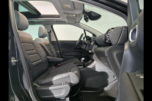 Citroën C3 Aircross 1.2 Turbo 130pk Automaat Shine Automaat | Elektrisch dakraam | Leder | Voorruitverwarming | Navigatie | Achteruitrijcamera