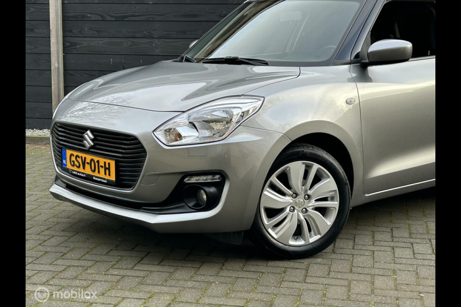 Suzuki Swift 1.2 Comfort Carplay / 16" LM / Camera / 68.952 KM