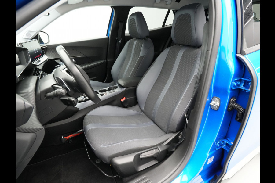 Peugeot 2008 1.2 PureTech Automaat Blue Lease Allure Navigatie Trekhaak Camera Pdc 36