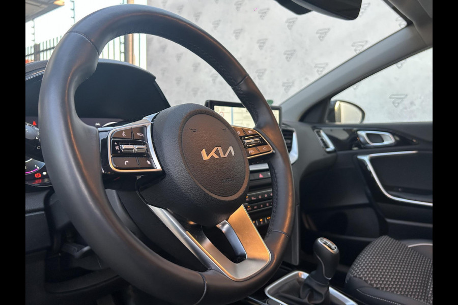 Kia Ceed Sportswagon 1.0 T-GDi DynamicPlusLine Camera | Navi | H-Leder | Stuur-/Stoelverwarming | Clima | Key-Less | Apple CarPlay/Android Auto | PDC | Cruise | LED |