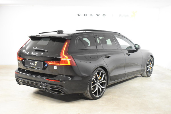 Volvo V60 T8 405PK Twin Engine AWD Polestar Engineered / Bowers & Wilkins / 20'' velgen / Panoramadak / Head-up Display / Donker getint glas