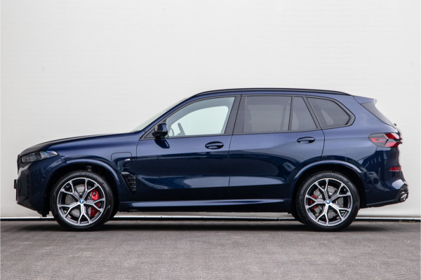 BMW X5 xDrive50e M-Sport Pro, Sky Lounge, Pano, Head-up, VOL 2025