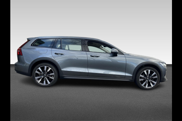 Volvo V60 Cross Country 2.0 D4 AWD Pro |  head-up | schuifdak | trekhaak | dealer onderhouden