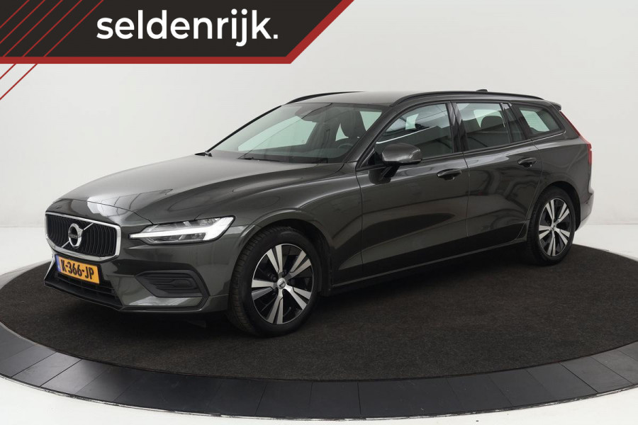 Volvo V60 2.0 B3 Momentum | Leder | Stoel & stuurverwarming | Carplay | Adaptive cruise | BLIS | Navigatie | Full LED | DAB