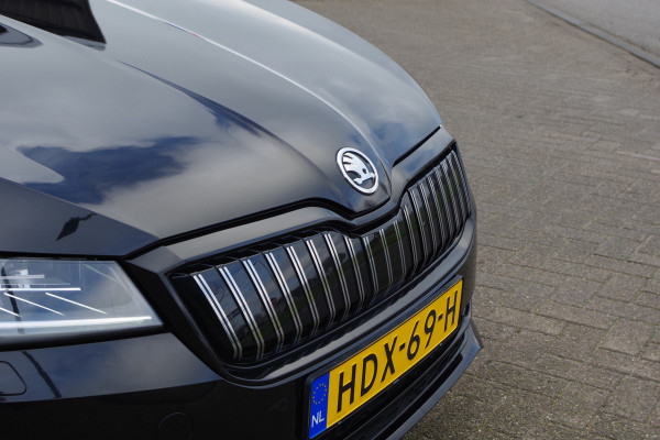 Škoda Superb Combi 1.4 TSI iV 218 PK Sportline BNS PHEV, Trekhaak, Carplay, Camera, Memory