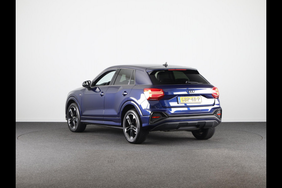 Audi Q2 35 TFSI S Edition 150 pk S-tronic | Verlengde garantie | Navigatie | Parkeersensoren achter | Adaptieve cruise control | S-Line |