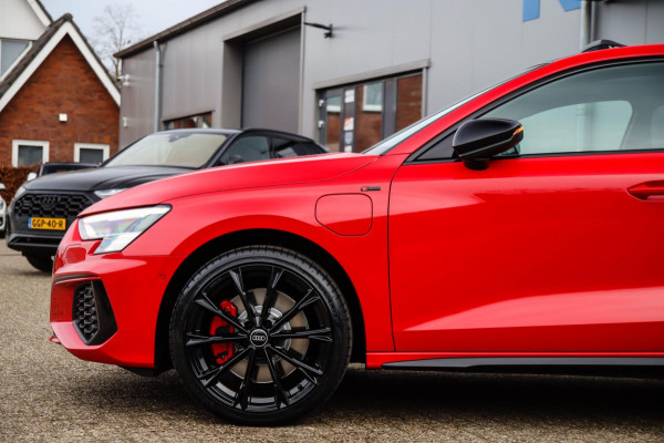 Audi A3 Sportback 45TFSI e PHEV S Edition S line Competition 245pk S-Tronic|Panoramadak|Virtual Cockpit|Supersport Kuipstoelen|B&O