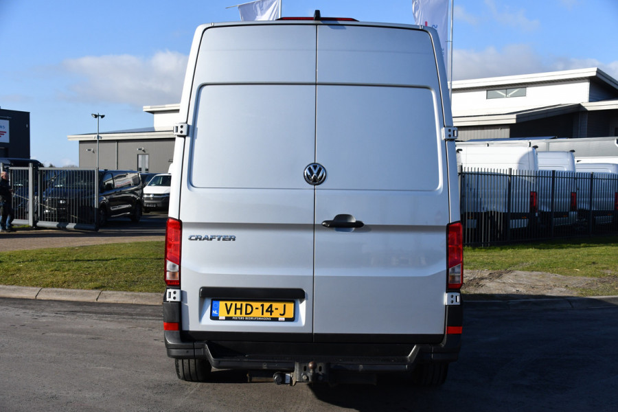 Volkswagen Crafter 2.0 TDI L3H3 Highline PB Edition Adaptieve Cruise, Carplay, 2 x Schuifdeur, Camera, LED, Multimedia,