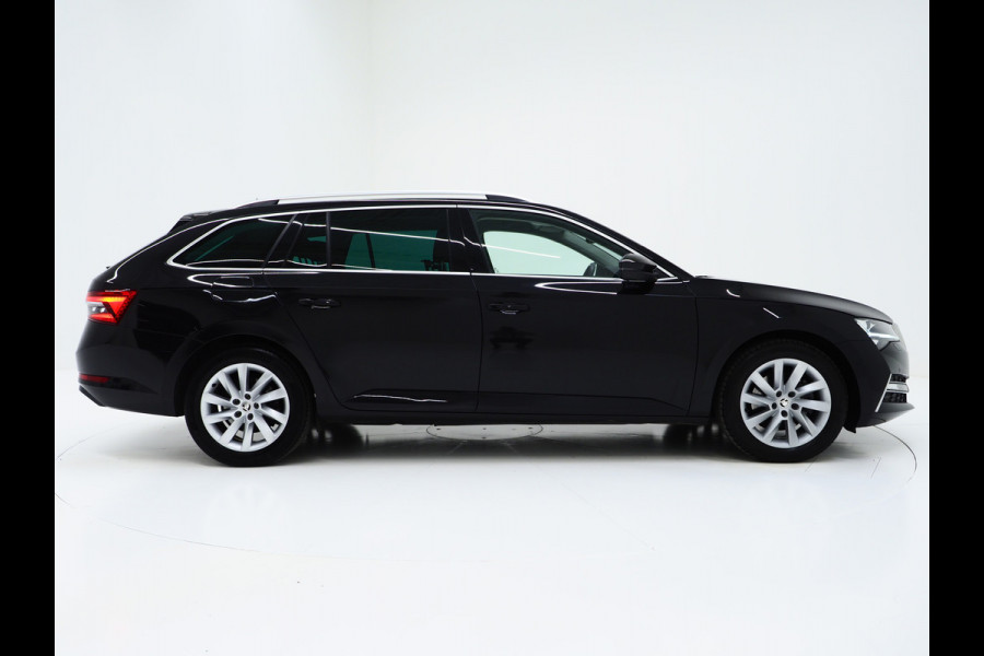 Škoda Superb Combi 1.4 TSI iV Style 218PK | Leder | 360 | Massage | Canton | Adaptive Cruise | Virtual | Trekhaak