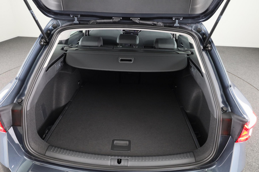 Seat Leon Sportstourer Style 1.5 TSI 115pk Stationwagen 6 versn. H SEAT Leon 1.5 TSI 115 pk Style