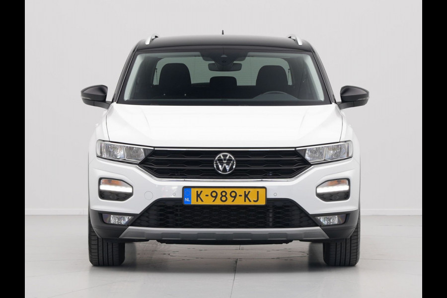 Volkswagen T-Roc 1.0 TSI 110pk Style Navigatie Camera Clima Acc 321