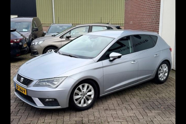 Seat León ST 1.2 TSI Style /Dealer onderhouden /LED/ Carplay