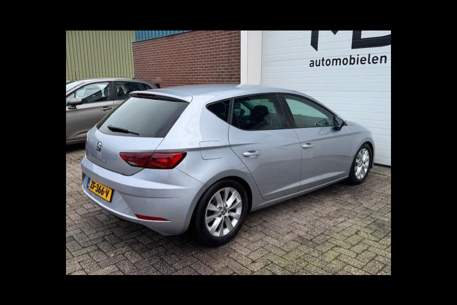 Seat León ST 1.2 TSI Style /Dealer onderhouden /LED/ Carplay