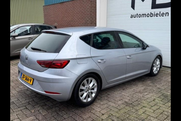 Seat León ST 1.2 TSI Style /Dealer onderhouden /LED/ Carplay