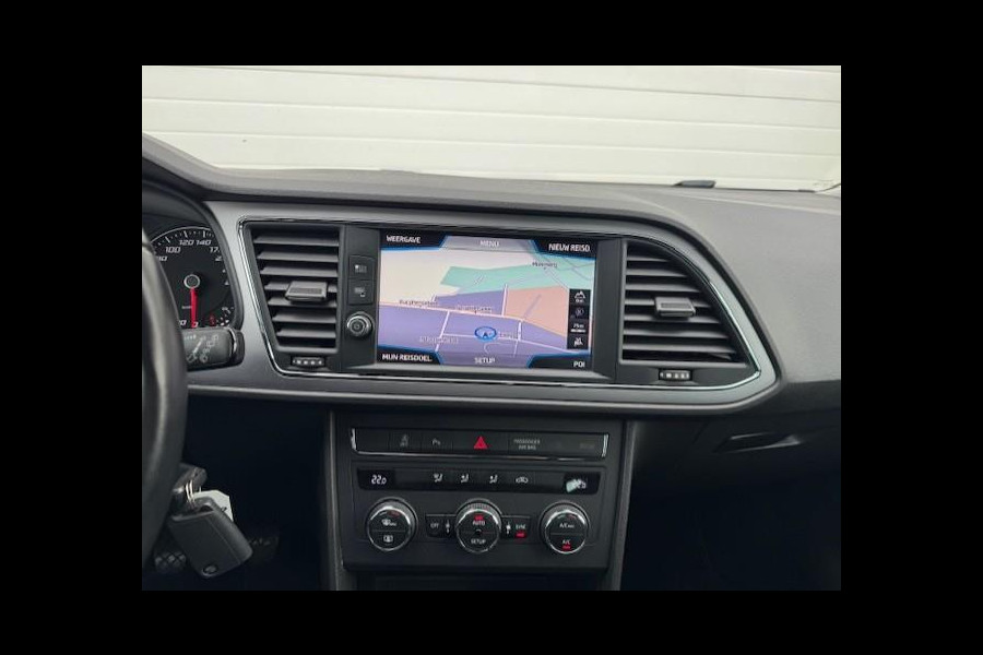 Seat León ST 1.2 TSI Style /Dealer onderhouden /LED/ Carplay