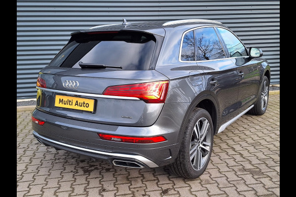 Audi Q5 50 TFSI e quattro S-Line Plug In Hybrid Daytona Grijs Facelift | Nieuw Model | PHEV | Trekhaak af Fabriek | Adaptive Cruise | Carplay | Camera | Virtual | Head-up Display | Keyless |