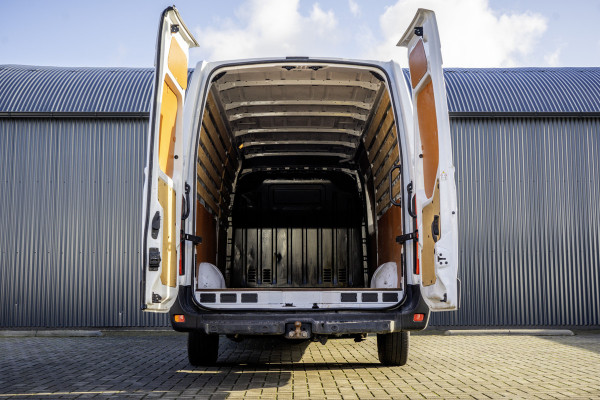 Renault Master 2.3 dCi L4H2 | 164 PK | Trekhaak | NL auto | Euro 6 | Cruise | Airco | LED