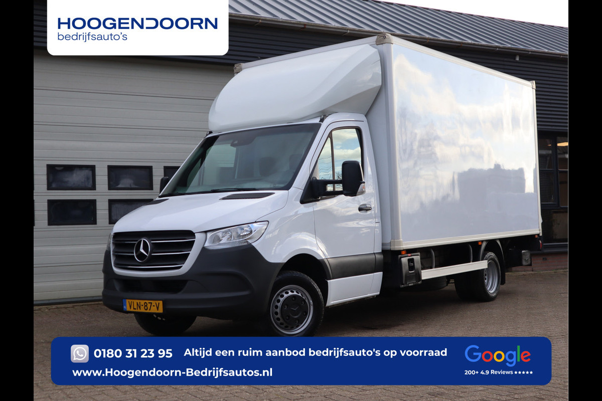 Mercedes-Benz Sprinter 516 CDI Automaat Euro 6 Bakwagen - Laadklep - MBUX - Dhollandia