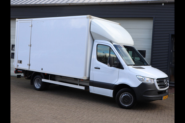 Mercedes-Benz Sprinter 516 CDI Automaat Euro 6 Bakwagen - Laadklep - MBUX - Dhollandia