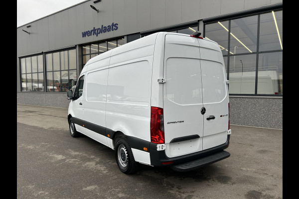 Mercedes-Benz Sprinter 317 CDI L2 H2 MBUX / Carplay navigatie / Camera / Parkeersensoren / Cruise control / Airco / 270 Graden achterdeuren