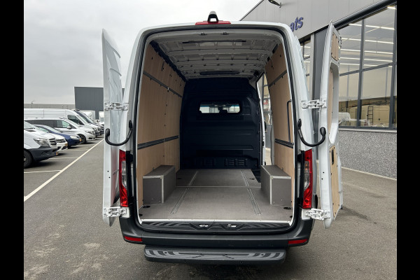 Mercedes-Benz Sprinter 317 CDI L2 H2 MBUX / Carplay navigatie / Camera / Parkeersensoren / Cruise control / Airco / 270 Graden achterdeuren