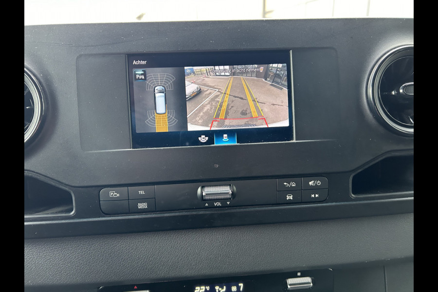 Mercedes-Benz Sprinter 317 CDI L2 H2 MBUX / Carplay navigatie / Camera / Parkeersensoren / Cruise control / Airco / 270 Graden achterdeuren