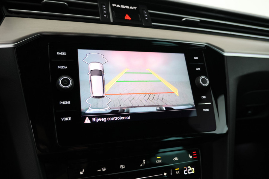 Volkswagen Passat Variant 2.0 TDI Elegance Business Automaat, navigatie, Apple CarPlay, Climate